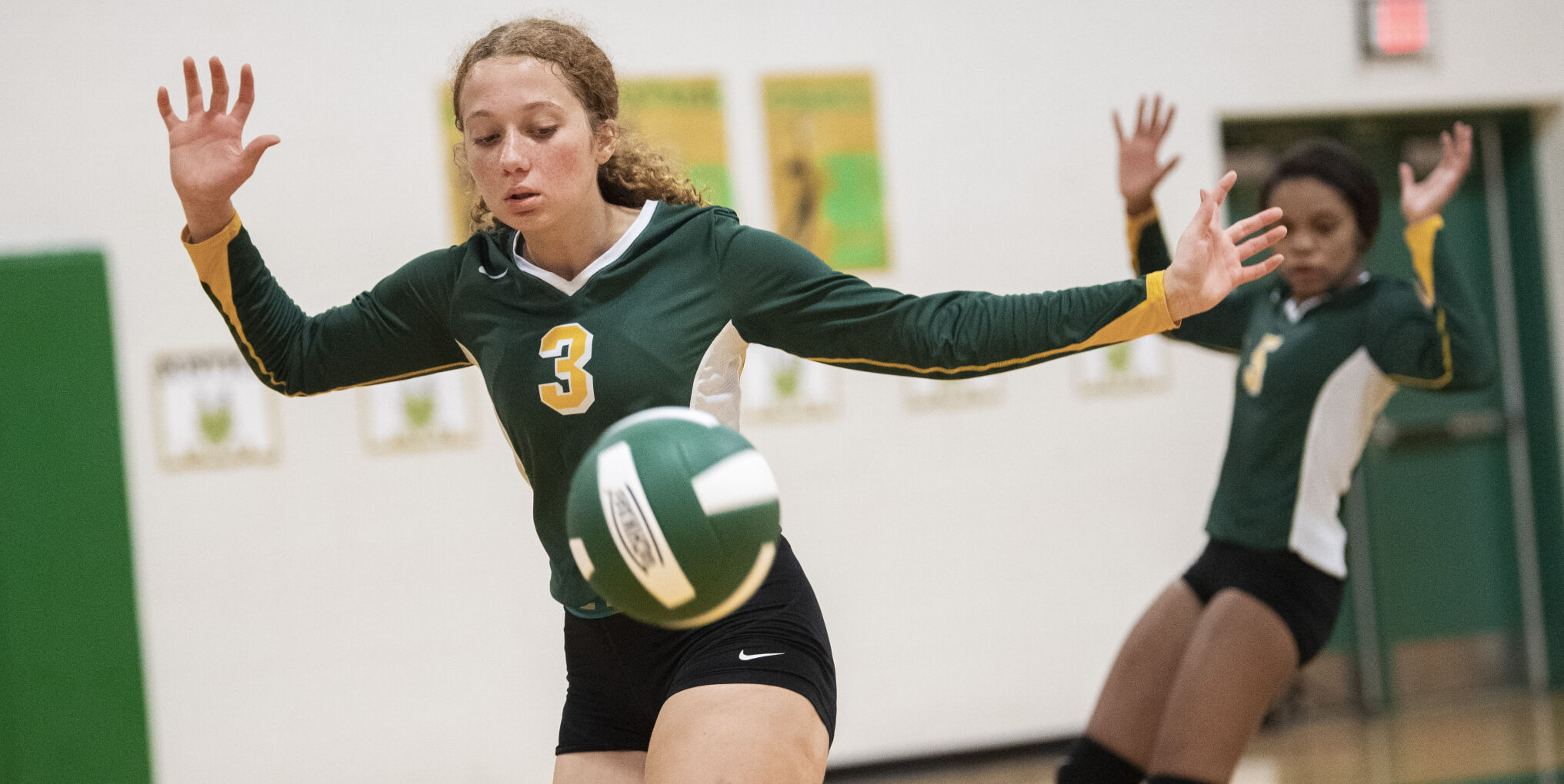 Lt.Lady Govs volleyball. 3.JPG